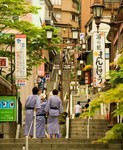 浴衣で石段街.jpg